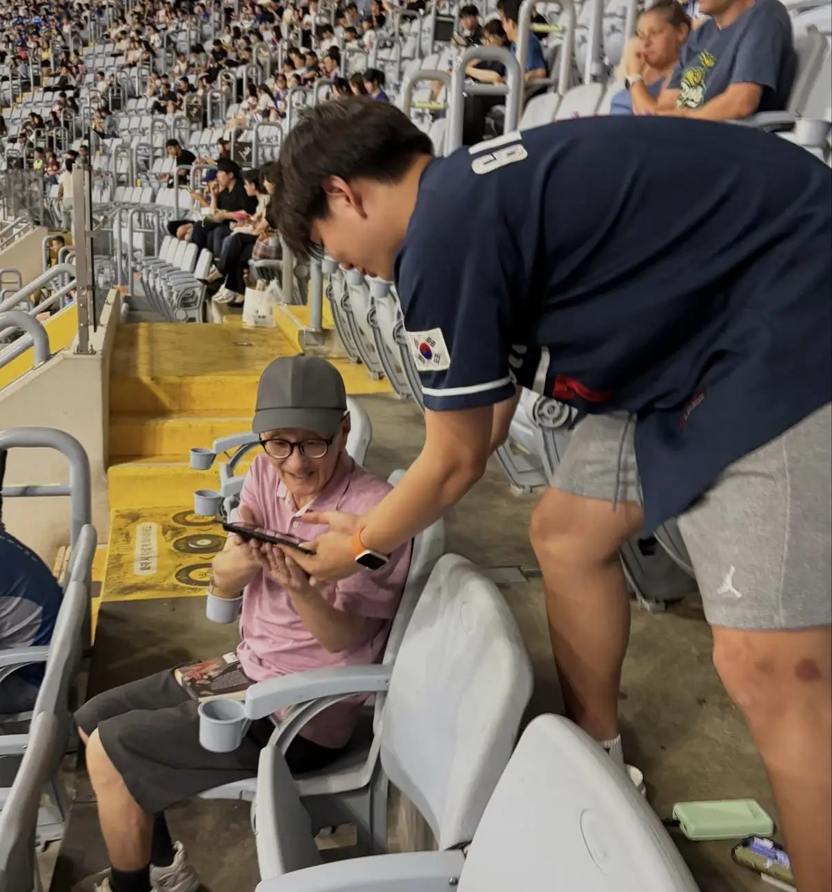 Sharing the story in the stands at Gocheok